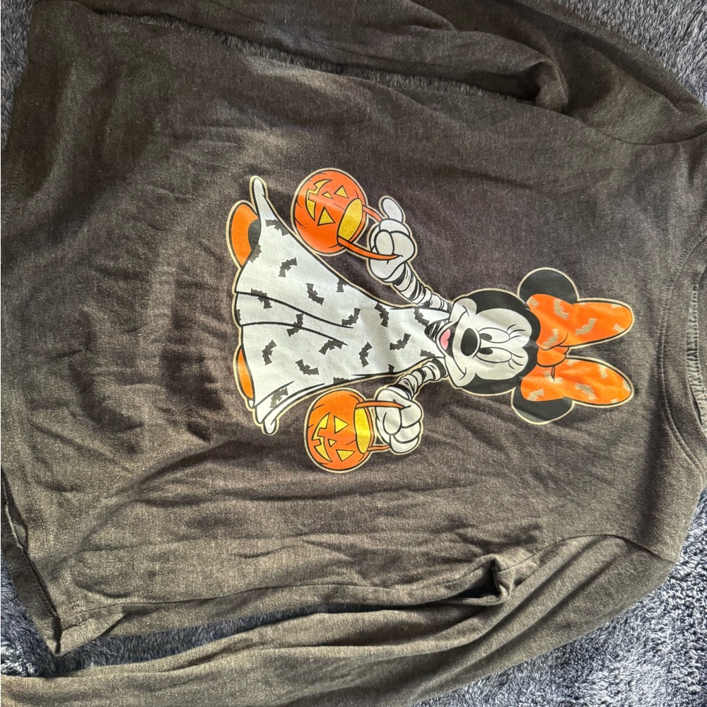 Disney Gray and Orange Halloween Tee